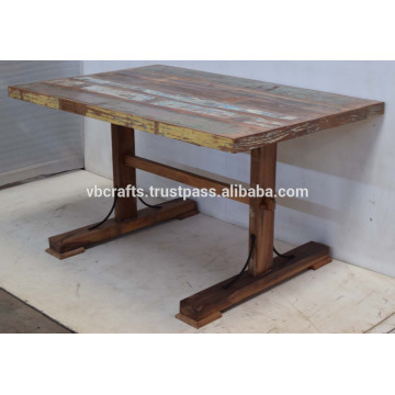 Table de salle à manger recyclée en bois de ferraille Multicolore